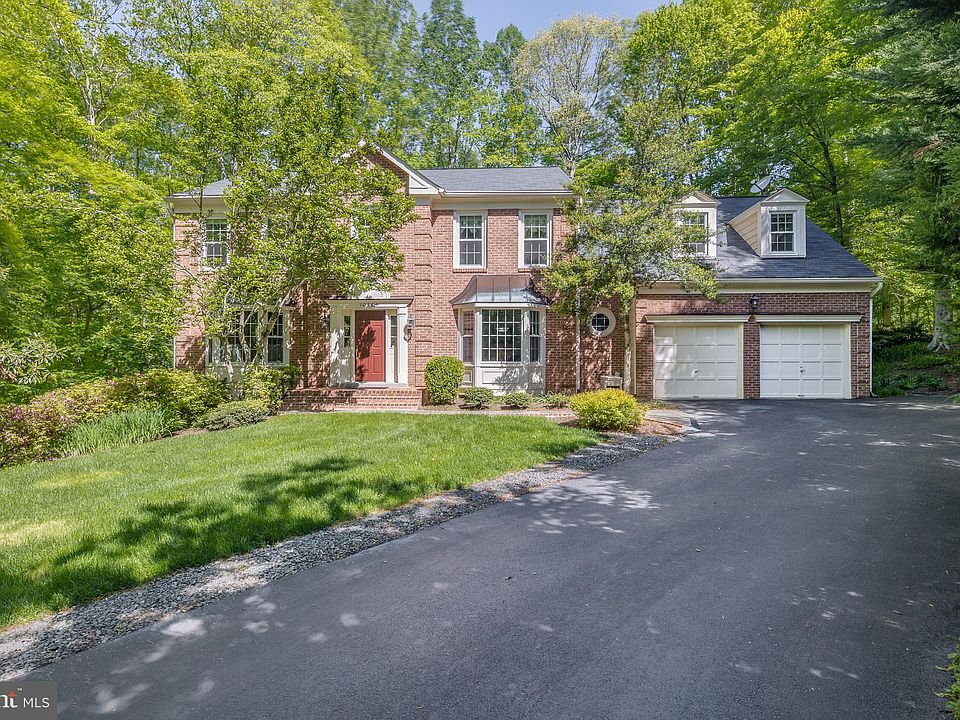 10664 Canterberry Rd, Fairfax Station, VA 22039 Zillow