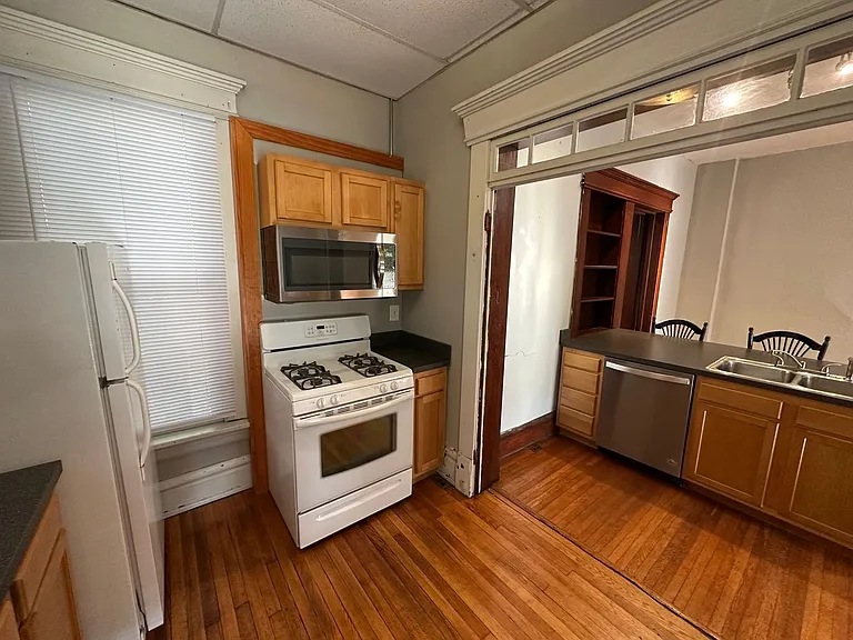 Williams St 2369 MLR — Photo 10
