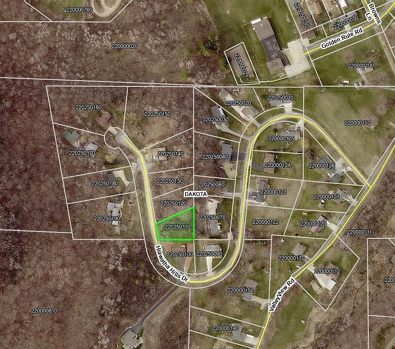 1st image of 500A HIAWATHA HILLS DRIVE