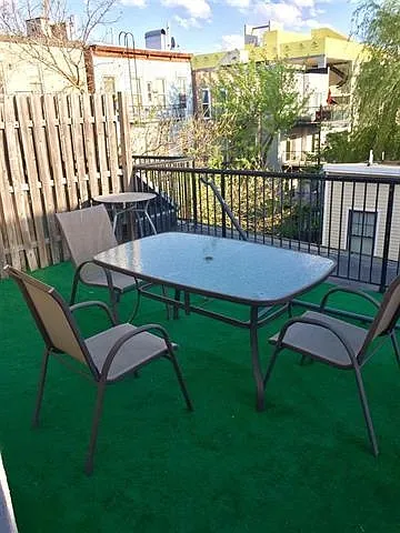 3 bed, 2.0 bath, $4,650 — Photo 1