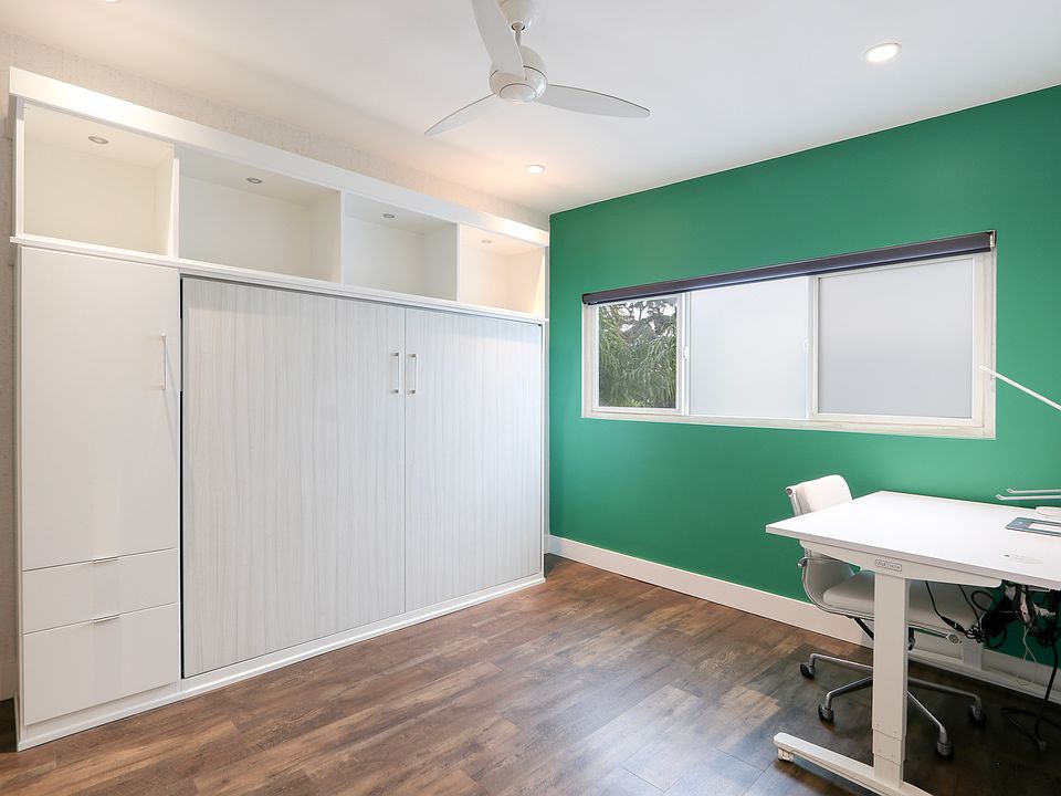 1st image of 939 5th St #6