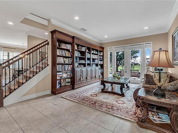 5th image of 8430 Prestbury Dr