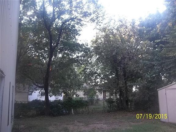2nd image of 438 Hughes Dr