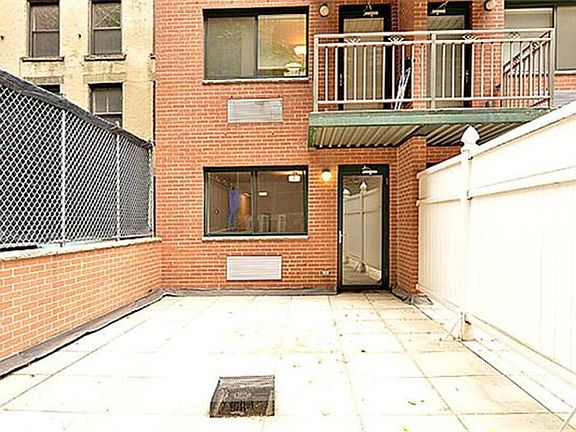 2nd image of 140 W 19th St APT 2C