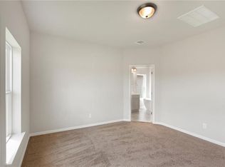 417 Winding Hollow Dr, Georgetown, TX 78628