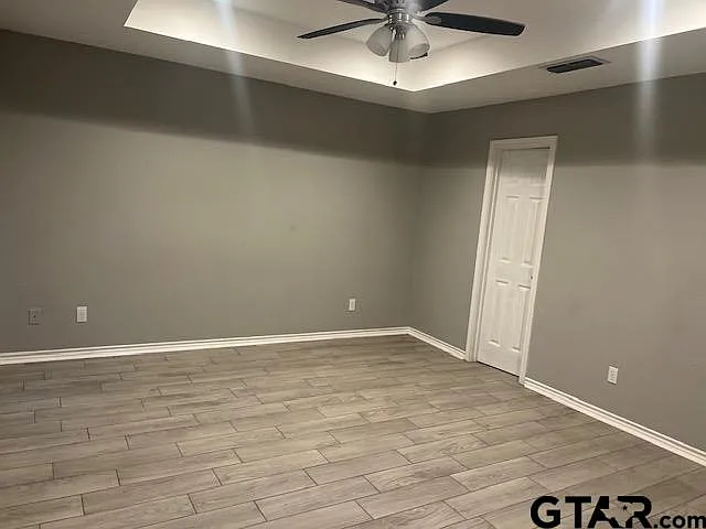 1615 Timber View Dr — Photo 17