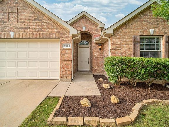 2nd image of 4664 Lance Leaf Dr