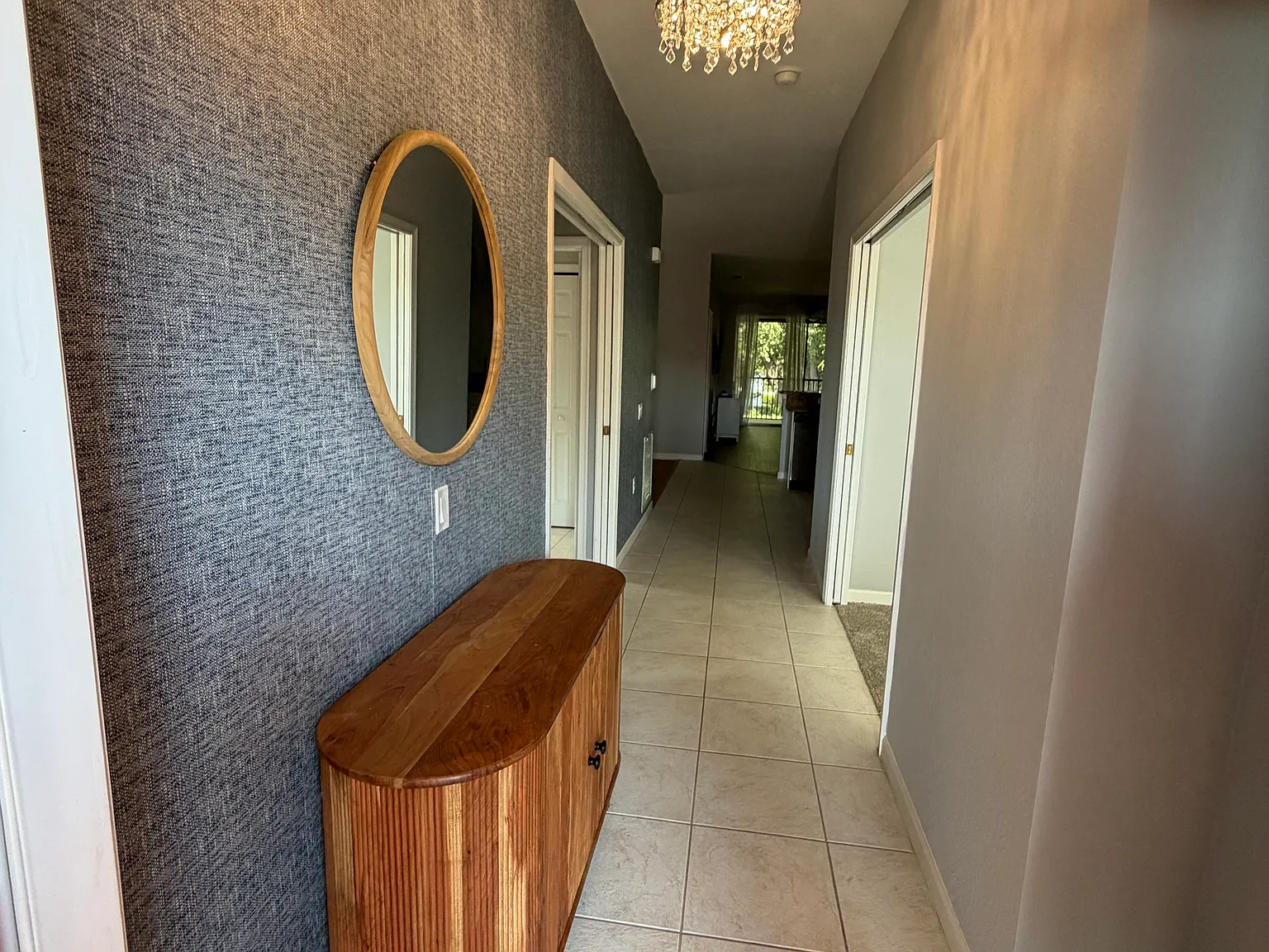 3 bed, 1547 sqft, $2,650 — Photo 4