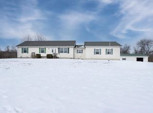 8359 New Delaware Rd, Mount Vernon, OH 43050