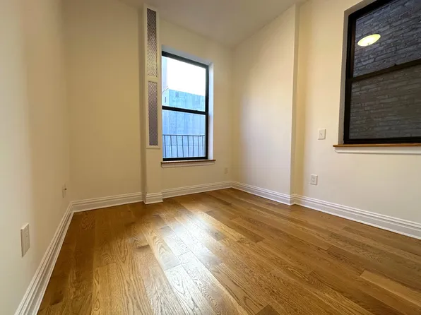 147 East 90th Street image 6 of 9