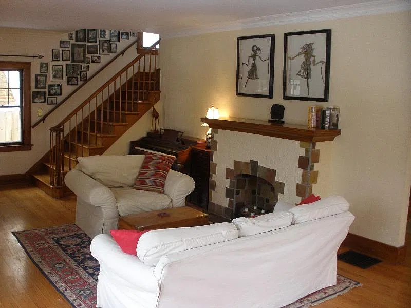 415 Rosewood Ave SE — Photo 4