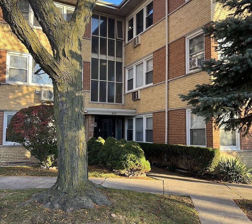1st image of 6110 W Peterson Ave #3N