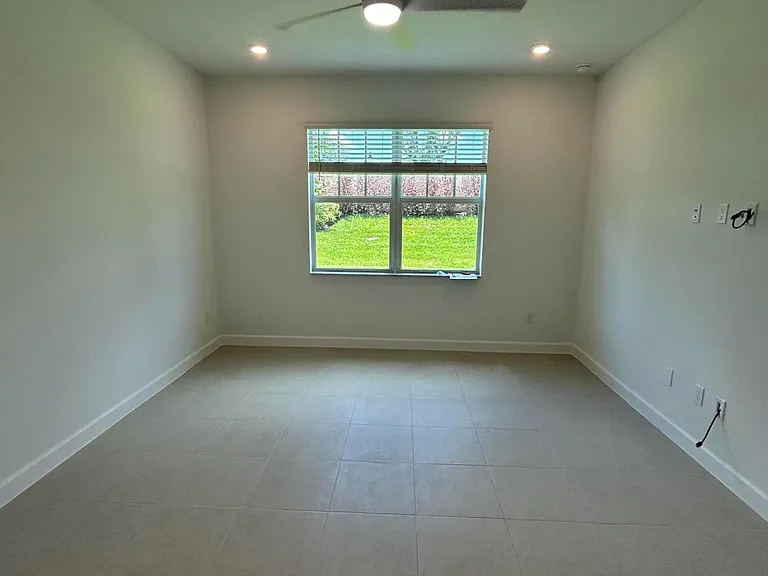 1769 SE Crosswood Way — Photo 20