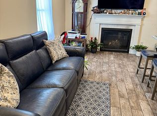 25 Village Cv, Warwick, NY 10990