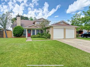 2854 Mesquite Dr, Sugar Land, TX 77479