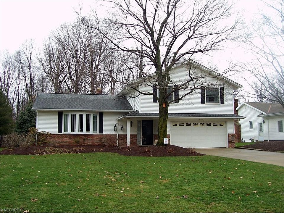 1st image of 5885 Williamsburg Dr