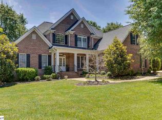 102 Scarborough Dr, Greer, SC 29650