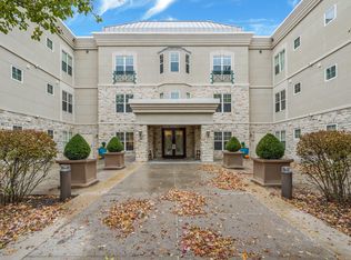 5735 Newbank Cir APT 303, Dublin, OH 43017