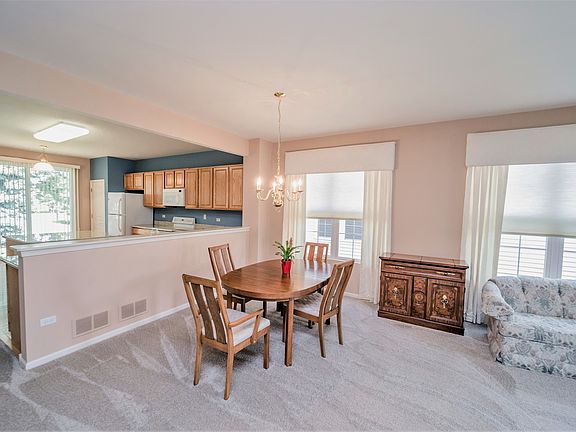 4th image of 13280 Honeysuckle Dr