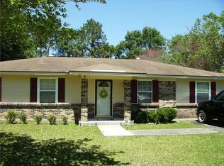 8960 Larry Dr, Semmes, AL 36575