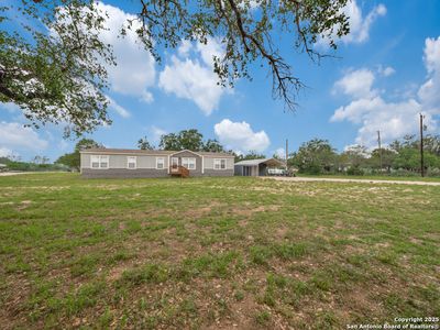 1192 county road 777, Devine, TX, 78016