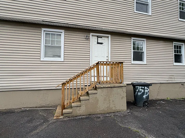 2 Kilborn St #75 — Photo 16