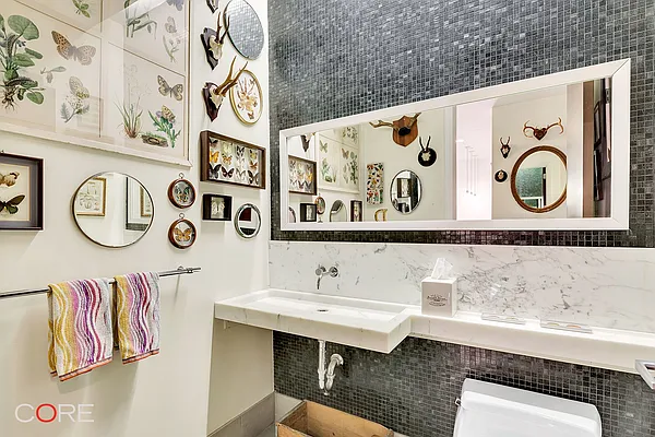 Rented by CORE | media 40