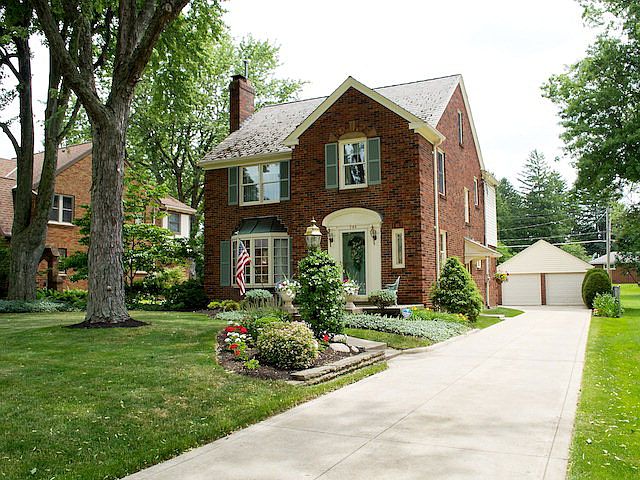 1st image of 785 Andover Rd