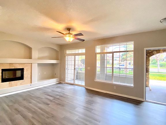 4th image of 10010 E Gunnison Pl Unit 709