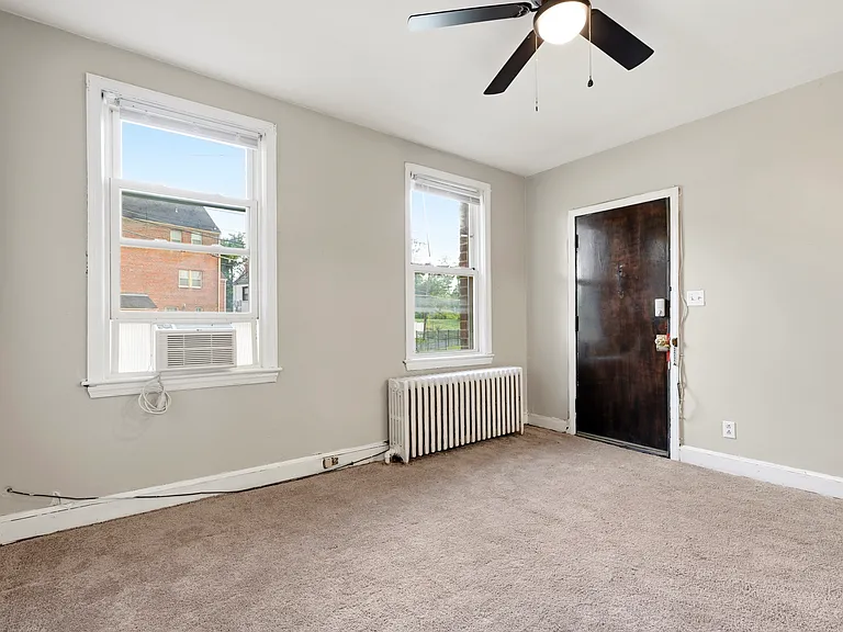 3024 Nelson Pl SE #4 — Photo 1