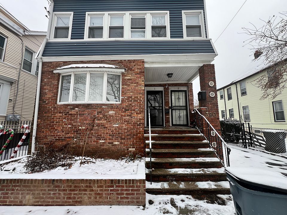 1st image of 326 S 10th St Floor 1