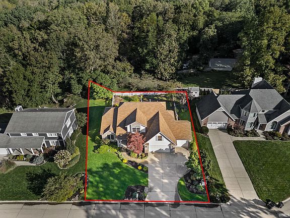 4th image of 324 Plateau Dr