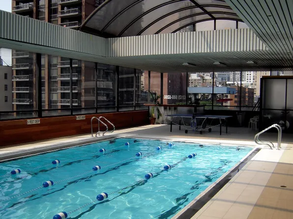 303 East 57th Street image 12 of 13