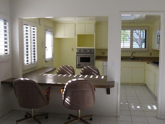 4th image of 5127 San Vicente Dr