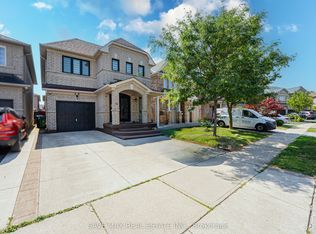 18 Salonica Rd, Brampton, ON L7A3K9