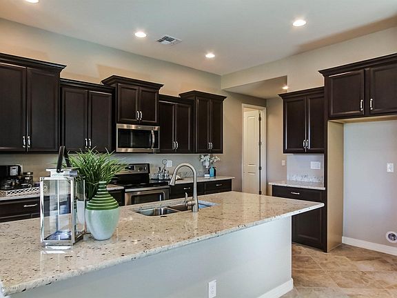 5th image of 233 N Agua Fria Ln