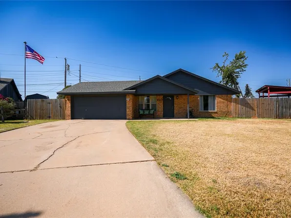 1417 Allyson Cir, Altus, OK 73521