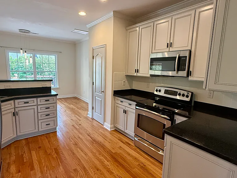 5 Middleberry Ct #A — Photo 9