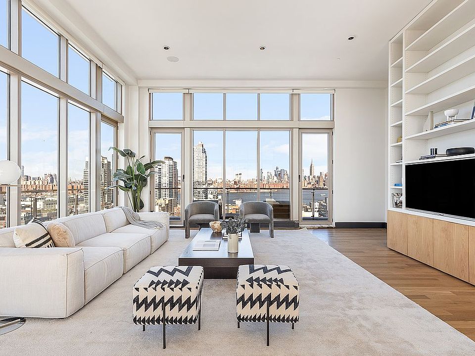 1st image of 144 N 8th St Unit Penthouse 2