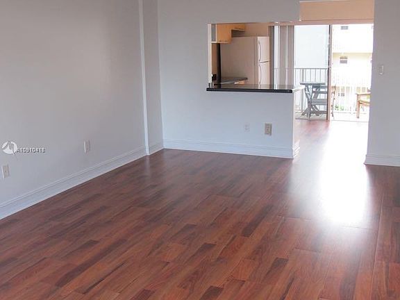 3rd image of 677 NE 24th St APT 503