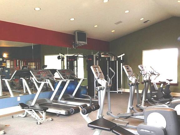 workout area at clubhouse