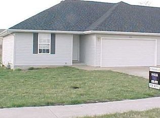 819 N Pinewood Ave, Republic, MO 65738