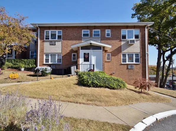 675 Pelham Road #F3, New Rochelle, NY 10805