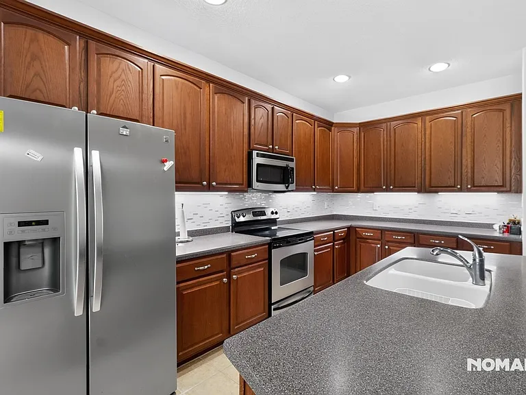 14830 Potterton Cir — Photo 3