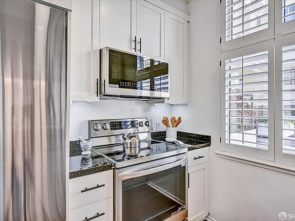 5th image of 2075 Sutter St APT 233