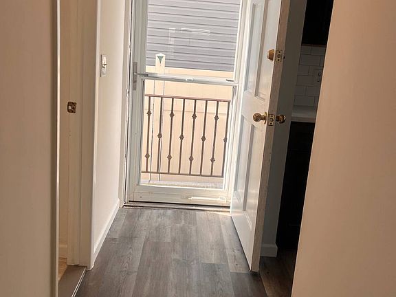 4th image of 39 Tudor St