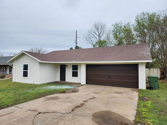 5th image of 411 E Mimosa Pl