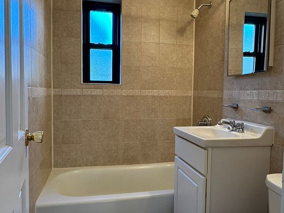 5th image of 21-27 21st Ave #3A