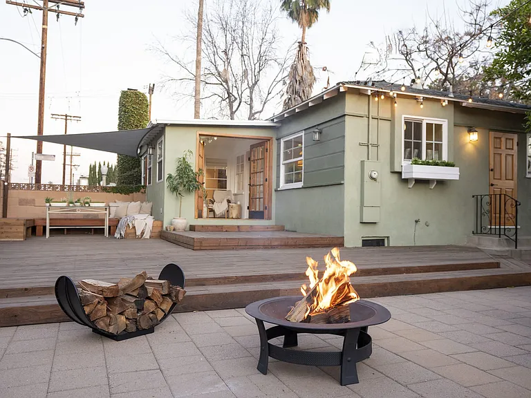 Outdoor Deck BBQ and Fire Pit