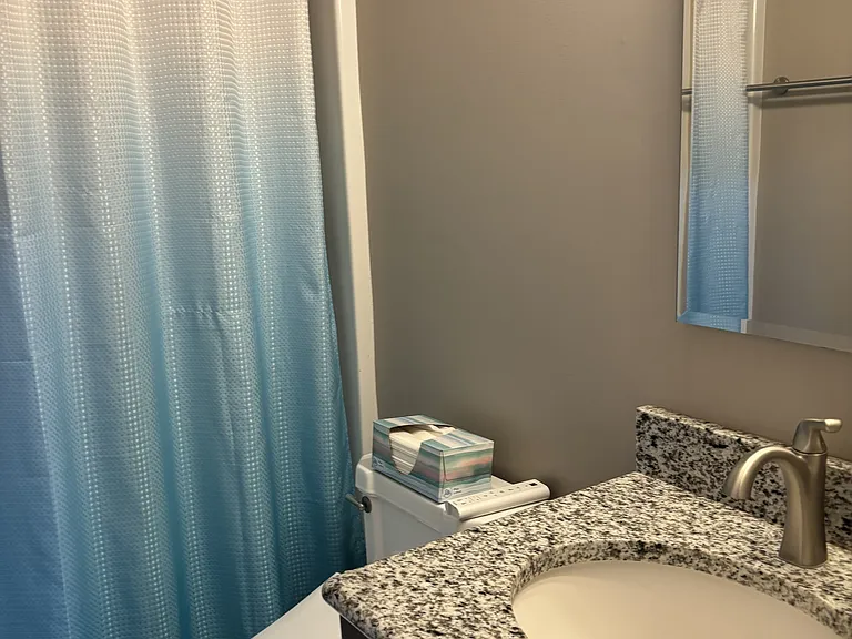 537 Townhomes Pl — Photo 10